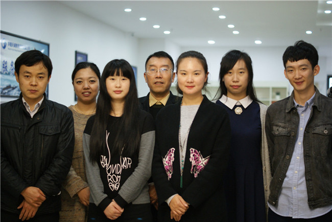 ؔ(c��i)��(w��)��